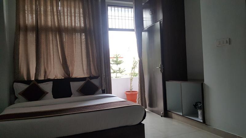 Oyo 6697 Hotel Green Lemon Jaipur Ngoại thất bức ảnh