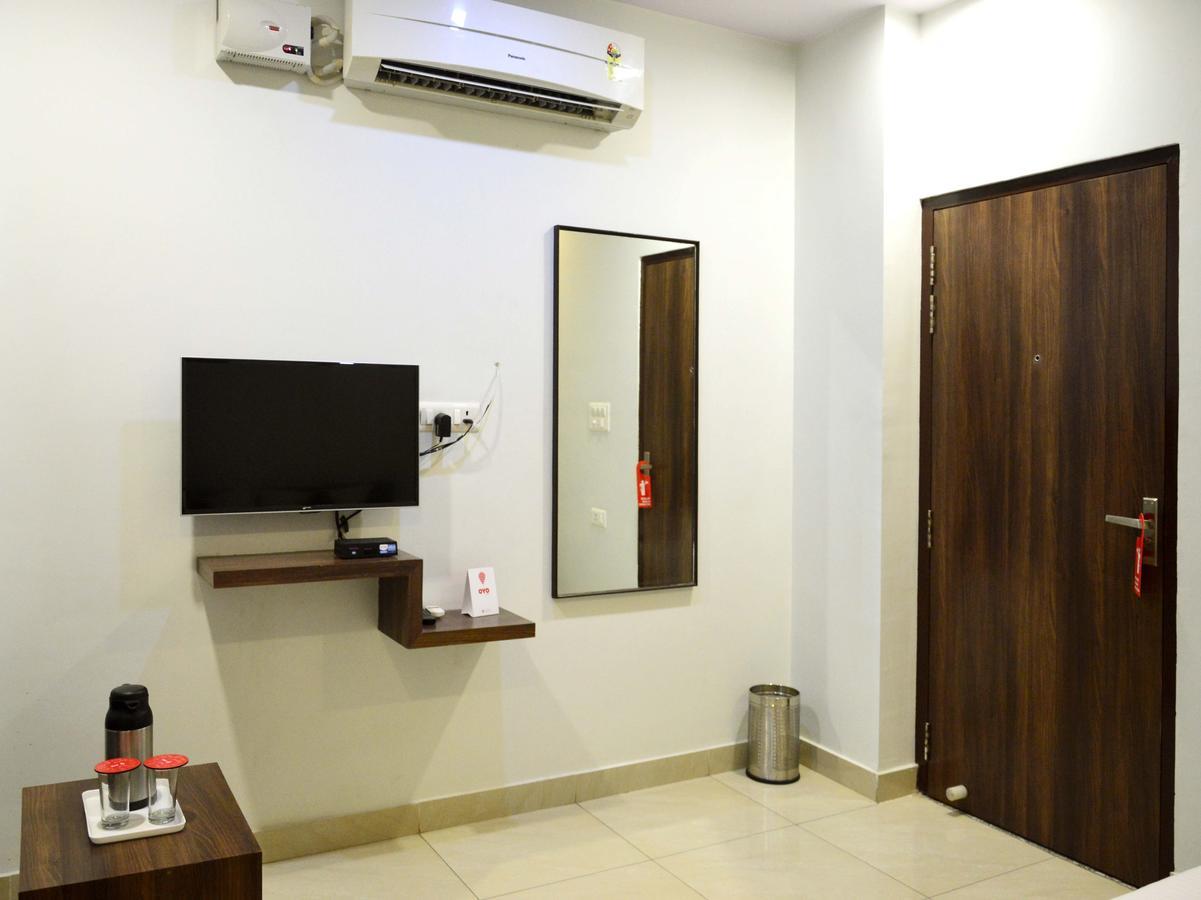 Oyo 6697 Hotel Green Lemon Jaipur Ngoại thất bức ảnh
