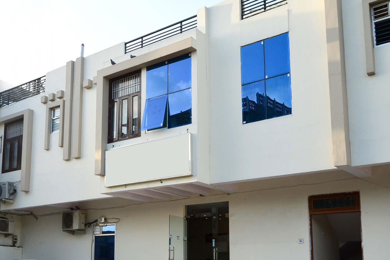 Oyo 6697 Hotel Green Lemon Jaipur Ngoại thất bức ảnh