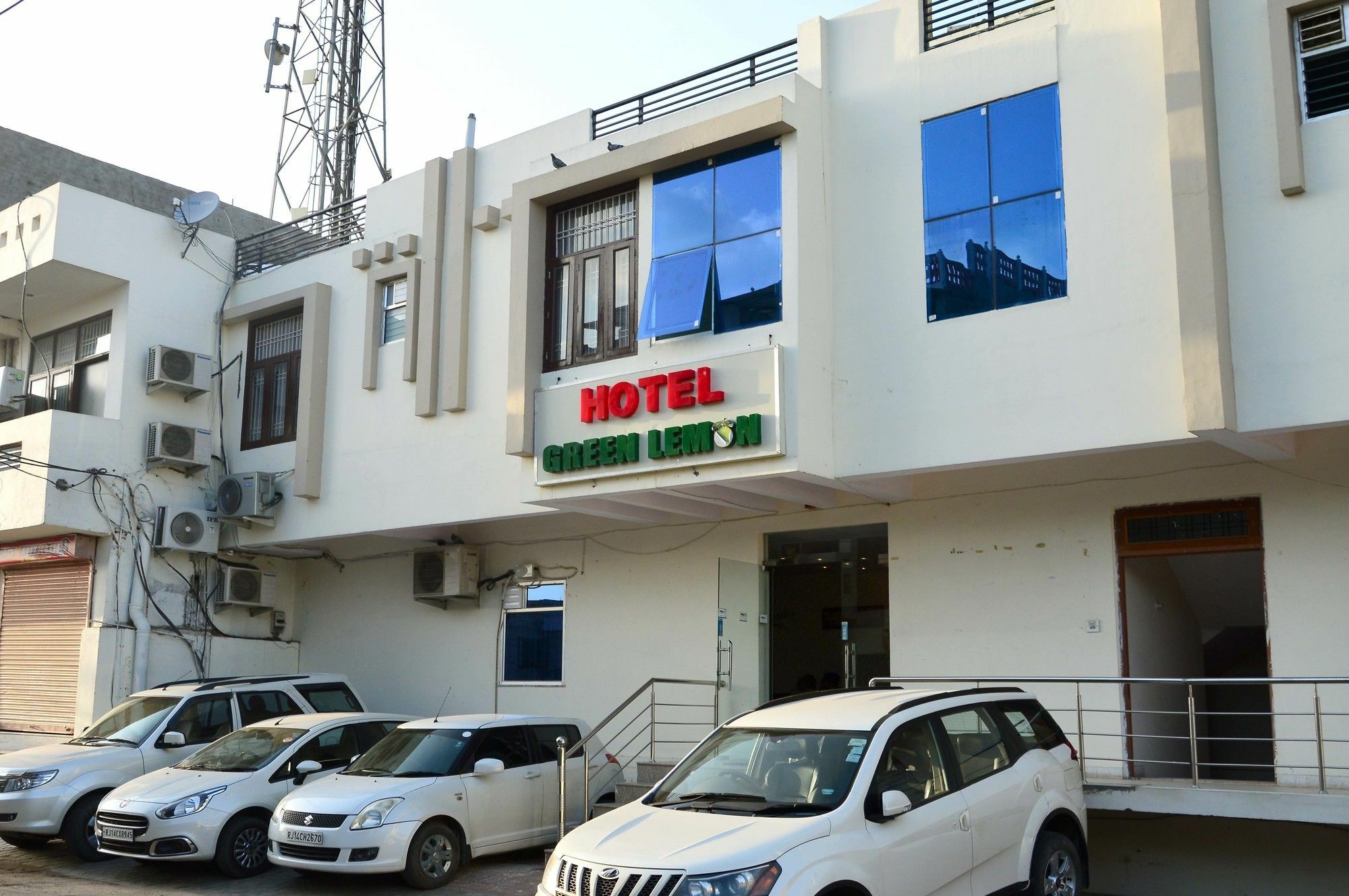 Oyo 6697 Hotel Green Lemon Jaipur Ngoại thất bức ảnh